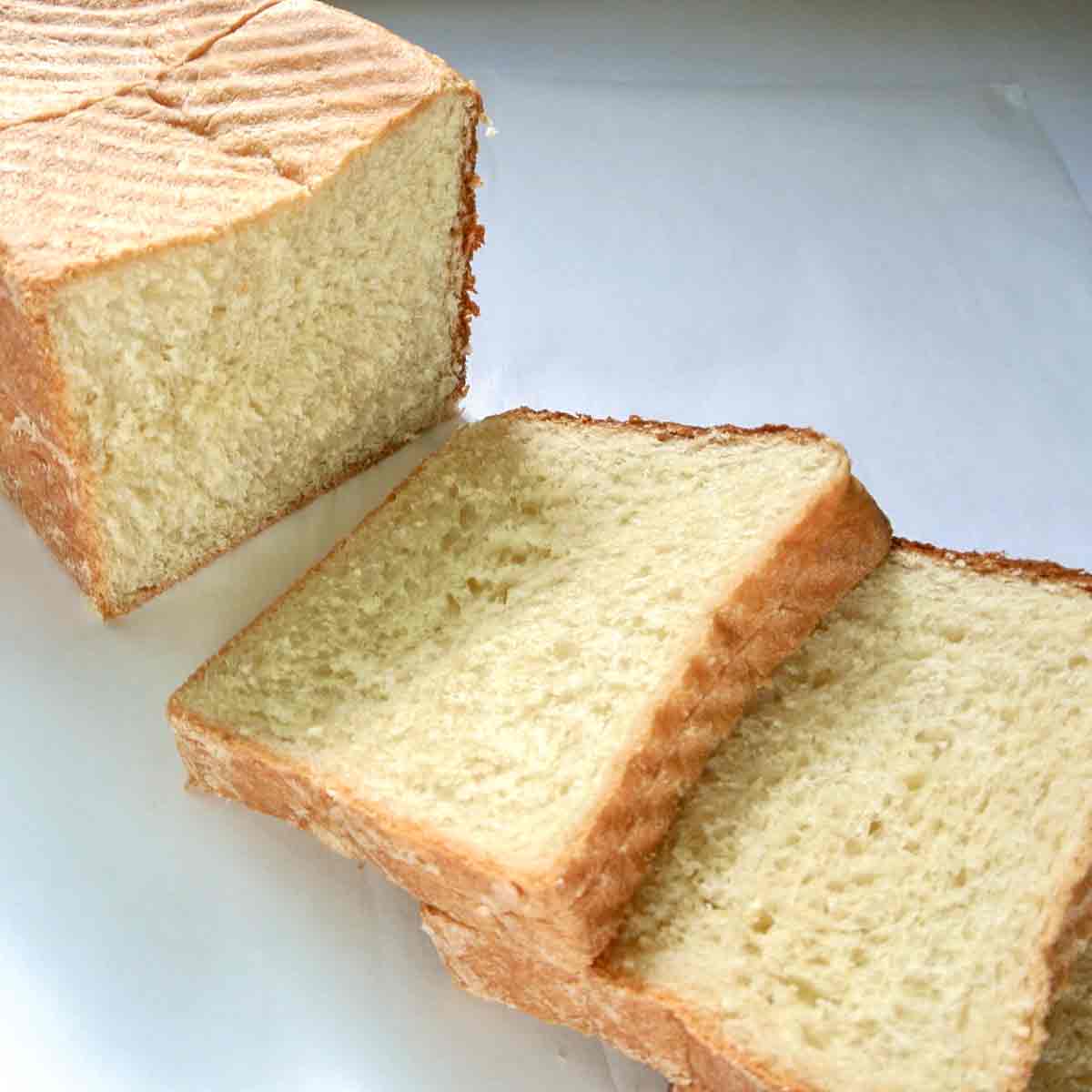 Shokupan (Japanese Milk Bread) Recipe - MindyMakes