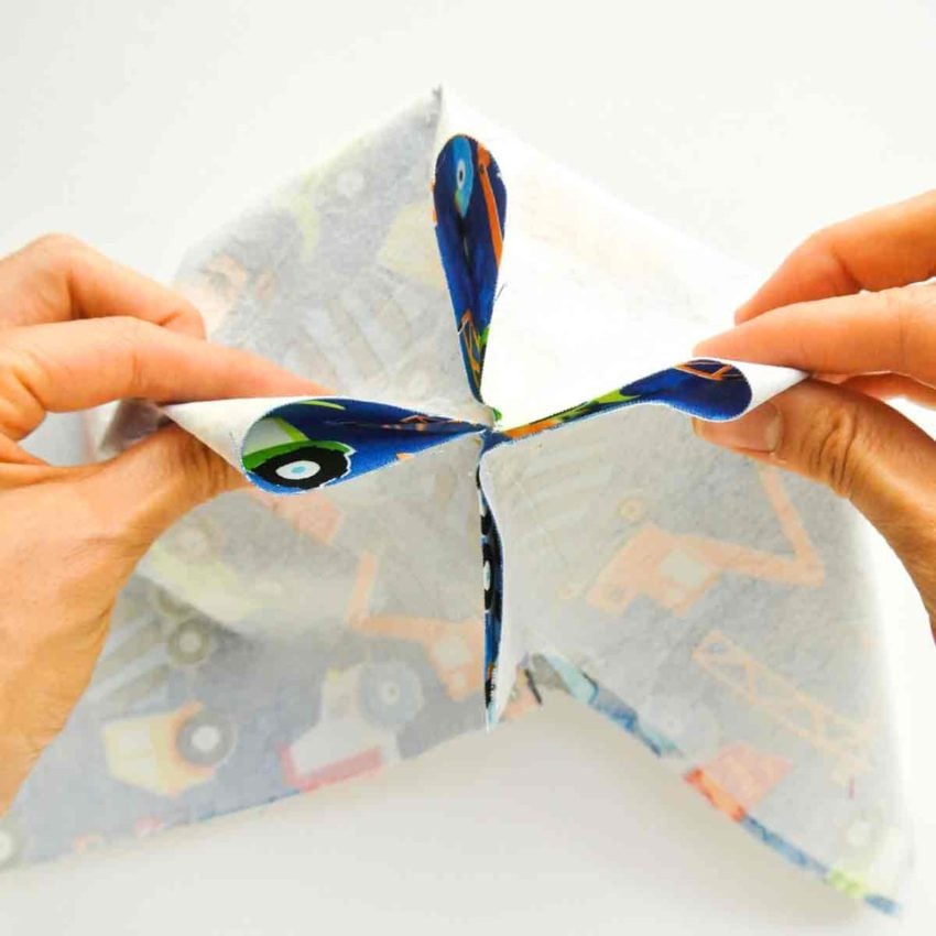 Easy Fabric Basket Pattern for Beginners (Free in 3 Sizes) - MindyMakes