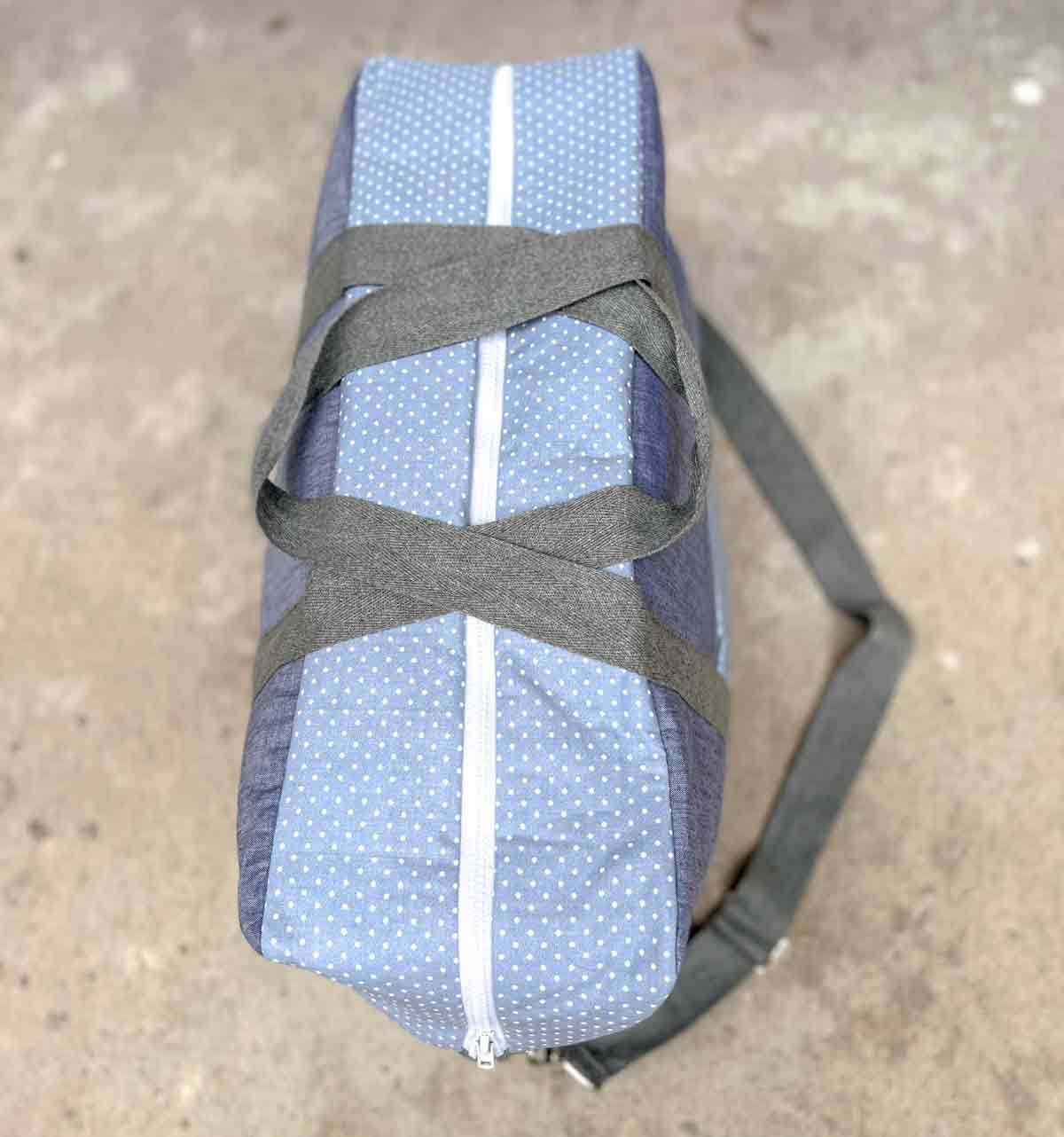 Large Duffle Bag Pattern (FREE) The BEST Tutorial MindyMakes