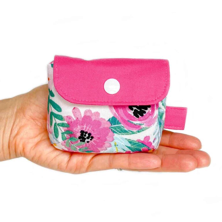 How to Make a Small Snap Pouch (Free Sewing Pattern)