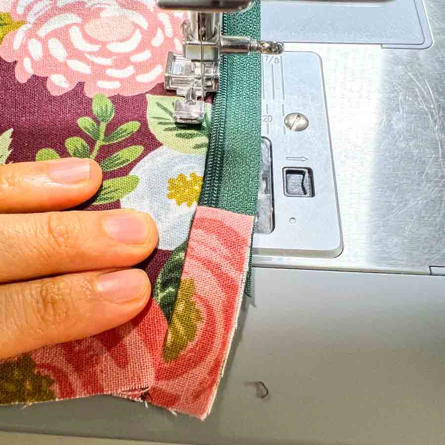 top stitching front pocket piece