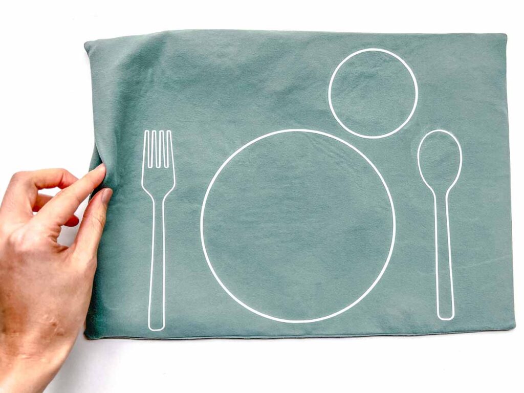 diy placemat turned to the right side 