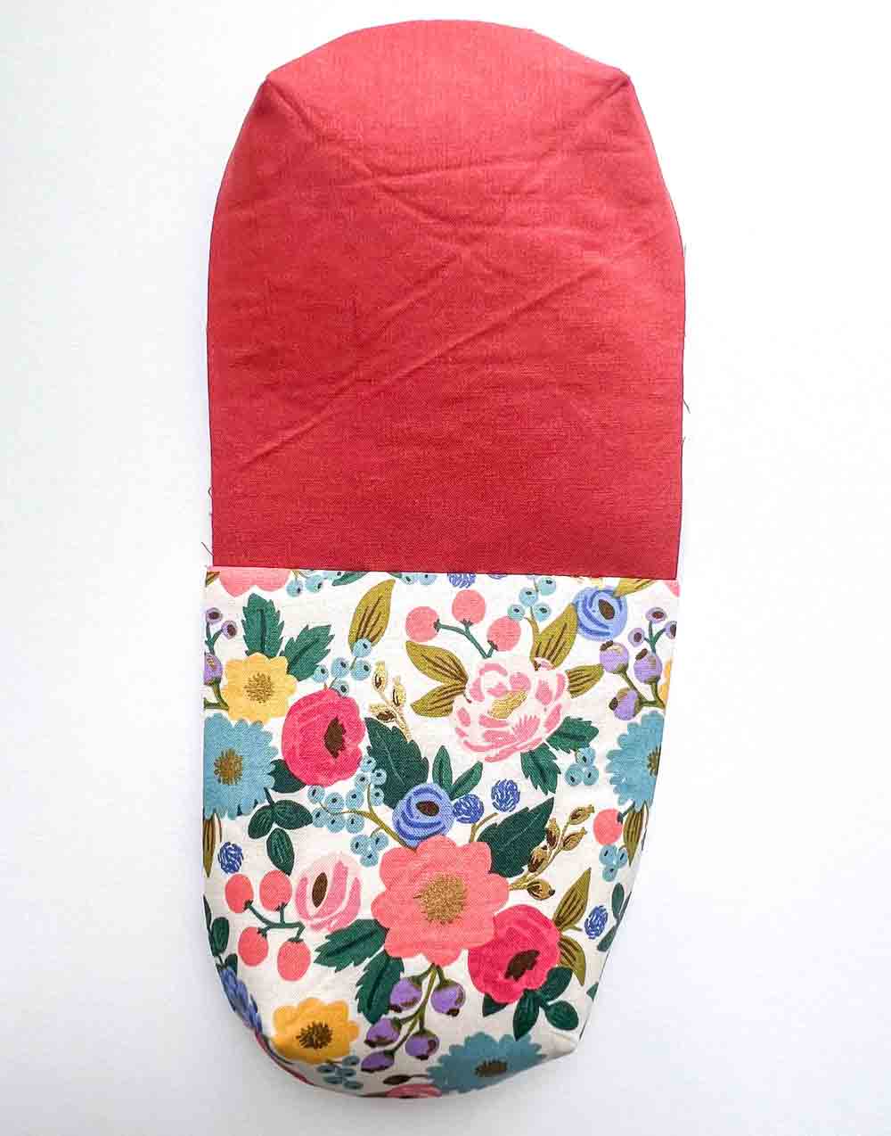pocket piece of cross body cell phone bag